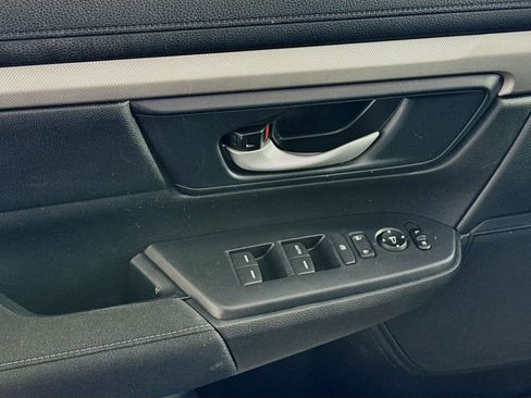 Used 2020 Honda CR-V LX image 14