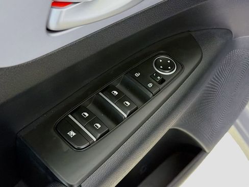 Used 2024 Kia Forte LXS image 20