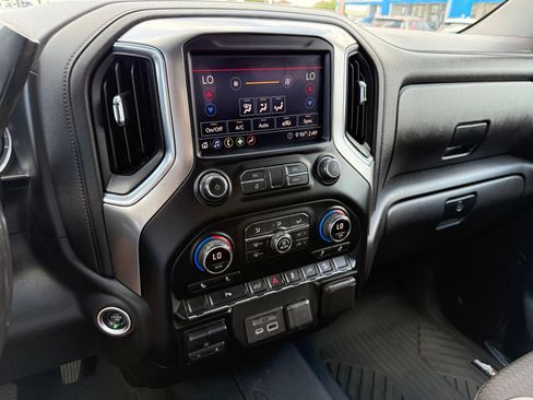 Certified 2020 Chevrolet Silverado 2500 LT w/ All Star Edition AWD/4WD image 26