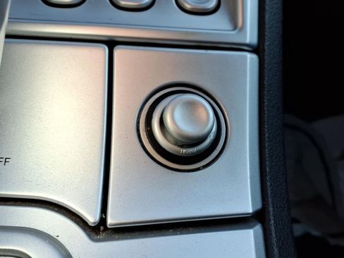 Used 2008 Chrysler Crossfire Limited RWD image 15