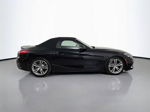 Used 2023 BMW Z4 sDrive30i w/ Convenience Package RWD image 4