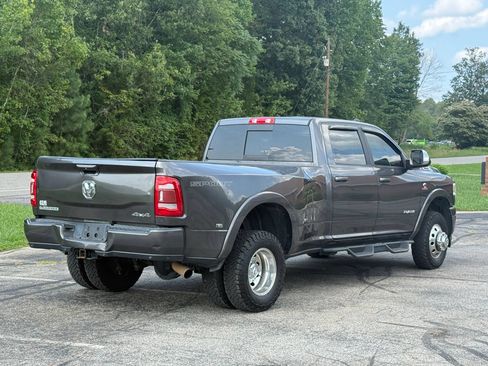 Used 2020 RAM 3500 Laramie AWD/4WD image 4