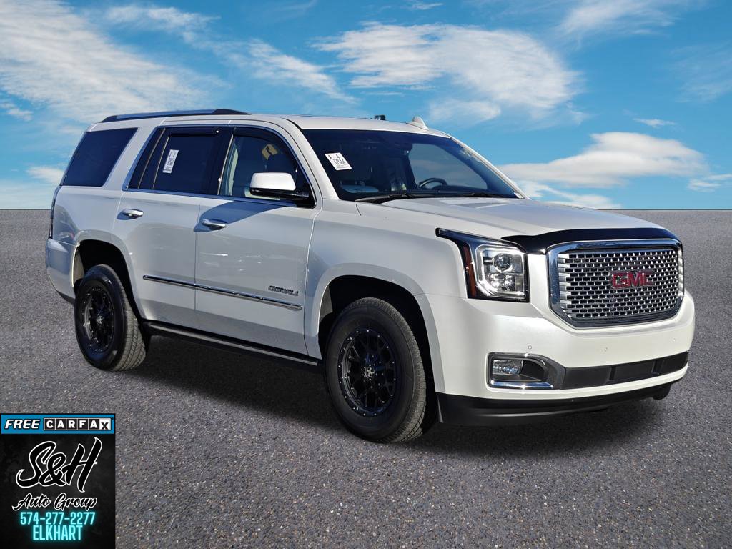 Used 2017 GMC Yukon Denali w/ Open Road Package AWD/4WD image 3