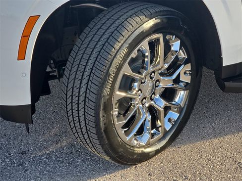 New 2026 GMC Yukon Elevation image 33