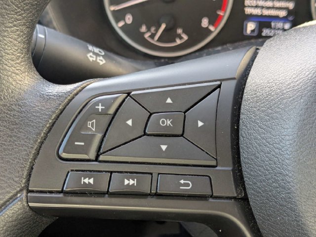 Used 2025 Nissan Sentra S FWD image 24