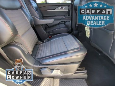 Used 2025 Ford Explorer ST-Line image 21