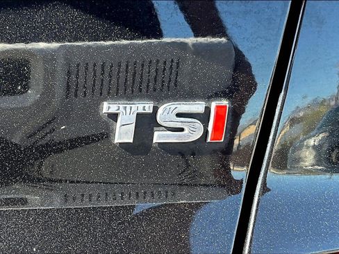 Used 2017 Volkswagen Passat 1.8T SE image 30