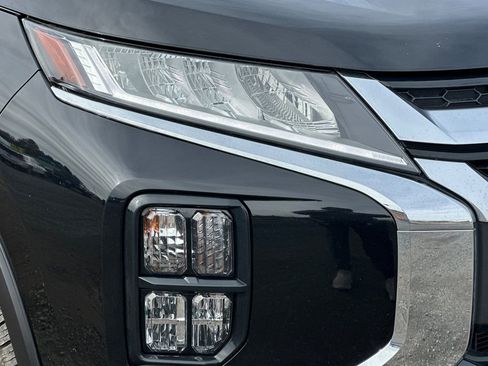 Used 2024 Mitsubishi Outlander Sport SE image 40