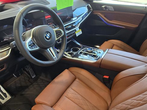 New 2026 BMW X7 M60i image 6