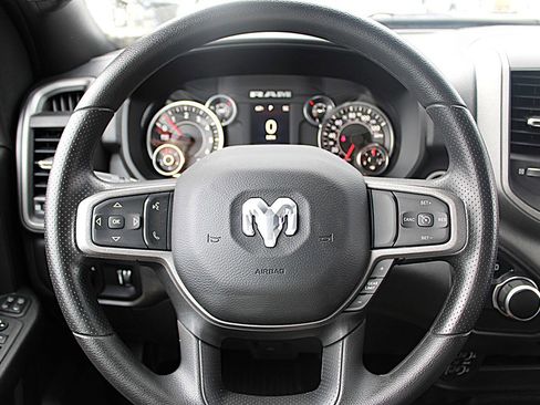 Used 2024 RAM 2500 Tradesman w/ Chrome Appearance Group image 25