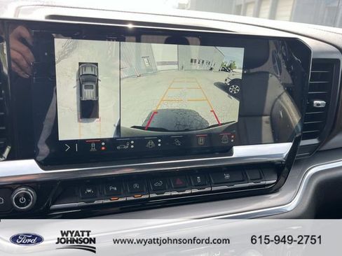 Used 2024 Chevrolet Silverado 1500 High Country w/ High Country Premium Package image 38