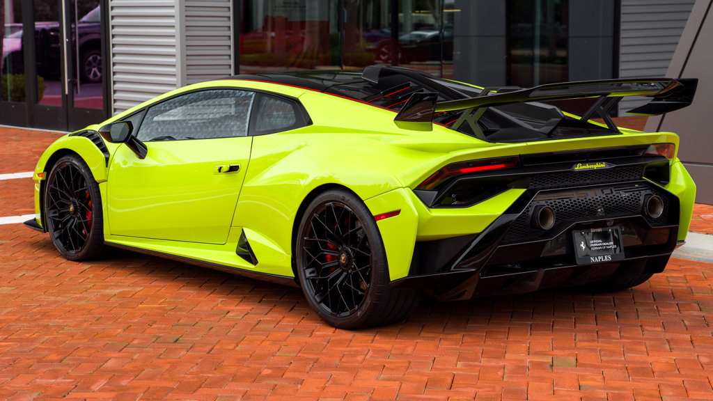 Used 2022 Lamborghini Huracan STO RWD image 5