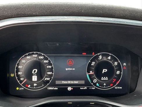 Used 2023 Jaguar F-PACE SVR AWD/4WD image 22