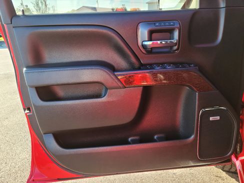 Used 2018 GMC Sierra 1500 SLT image 8