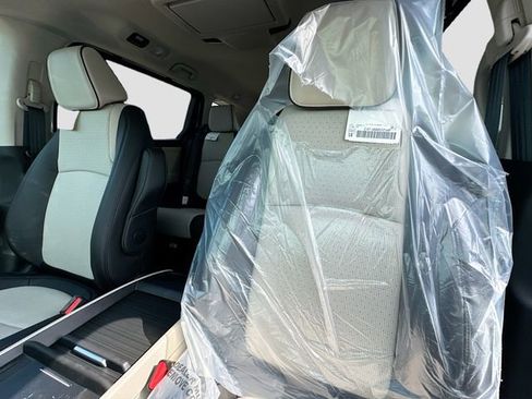 New 2026 Honda Odyssey Elite image 21