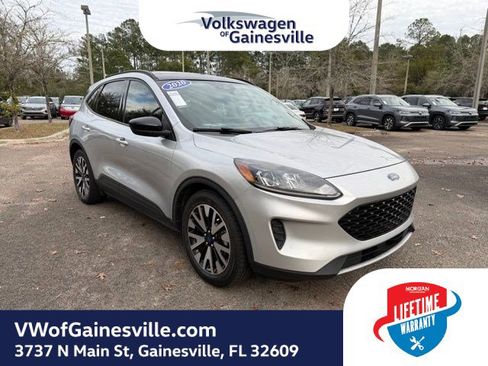 Used 2020 Ford Escape SE Sport image 1