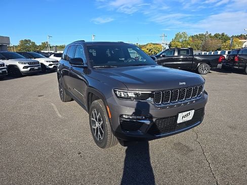New 2025 Jeep Grand Cherokee Limited image 1