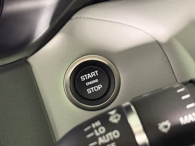 New 2026 Land Rover Range Rover Velar S AWD/4WD image 29