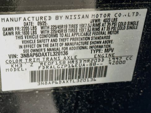 Used 2026 Nissan Kicks SR w/ Cold Weather Package FWD image 12