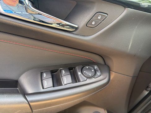 Certified 2025 Chevrolet TrailBlazer RS w/ Convenience Package FWD image 19