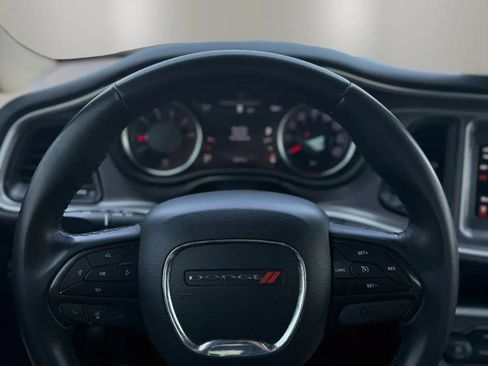 Used 2019 Dodge Challenger SXT RWD image 13