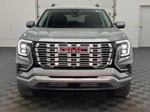 New 2026 GMC Terrain Denali w/ LPO, Floor Liner Package image 15