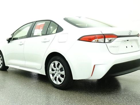 Used 2026 Toyota Corolla LE FWD image 24