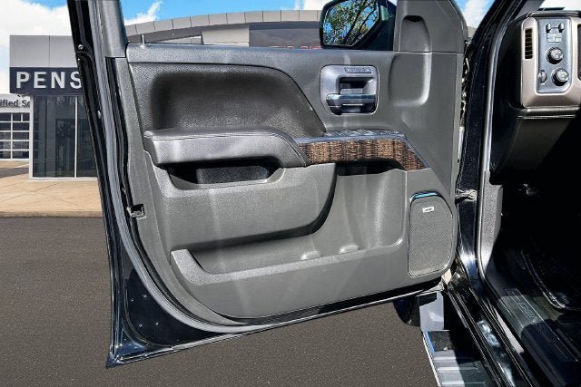 Used 2015 GMC Sierra 1500 Denali AWD/4WD image 18