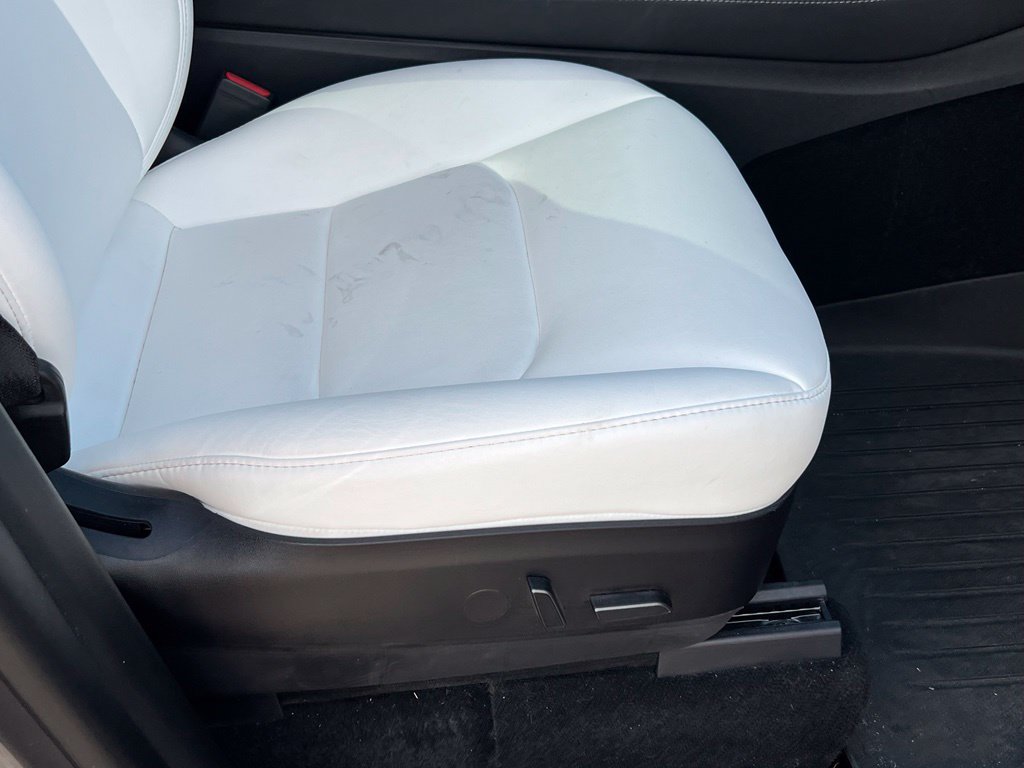 Used 2022 Tesla Model Y Performance AWD/4WD image 15