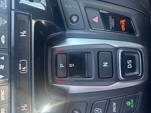 Used 2024 Honda Odyssey EX-L image 25