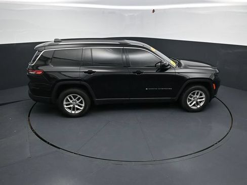 Used 2022 Jeep Grand Cherokee L Laredo w/ Luxury Tech Group I AWD/4WD image 50