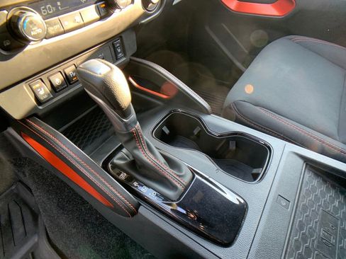 Used 2023 Nissan Frontier PRO-4X w/ Pro Convenience Package image 26