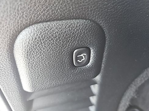 Certified 2020 Jeep Grand Cherokee Limited w/ Premium Lighting Group image 23