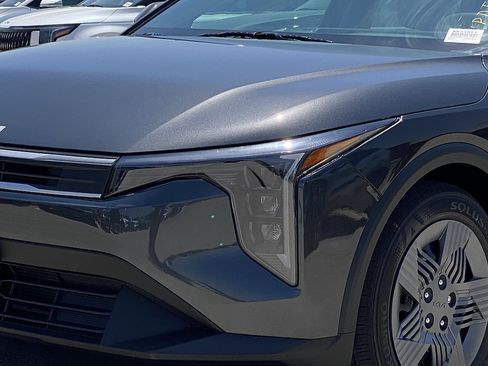 New 2026 Kia K4 FWD image 8