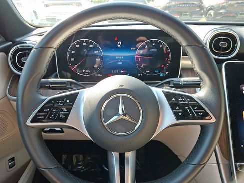 Used 2025 Mercedes-Benz C 300 4MATIC Sedan image 21
