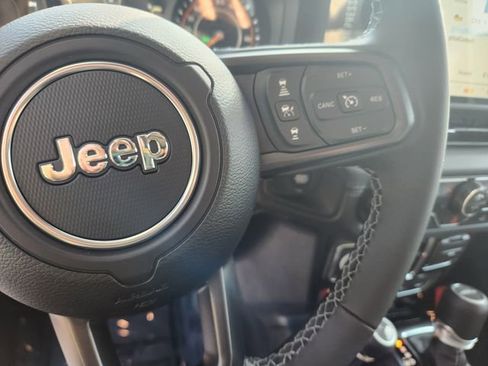 New 2026 Jeep Gladiator Mojave image 22