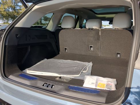 New 2026 Lincoln Nautilus Premier w/ Equipment Group 102A image 23