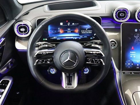 Used 2024 Mercedes-Benz GLC 43 AMG 4MATIC image 5