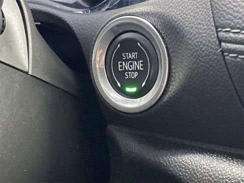 Used 2020 Buick Encore GX Essence w/ Experience Buick Package image 24