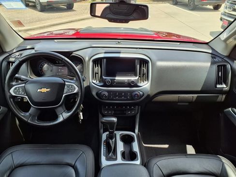 Used 2021 Chevrolet Colorado ZR2 AWD/4WD image 16