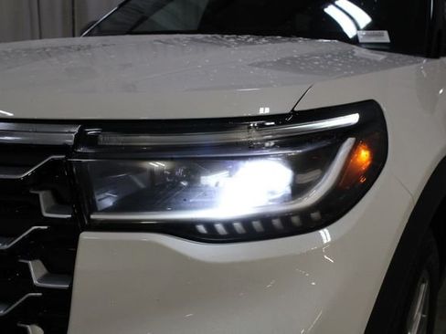 New 2026 Ford Explorer Platinum AWD/4WD image 36