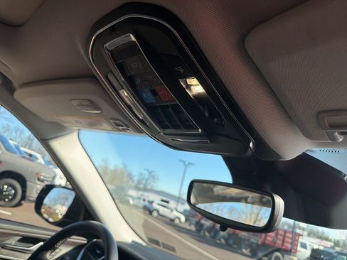 Certified 2023 Jeep Grand Cherokee L Limited image 21