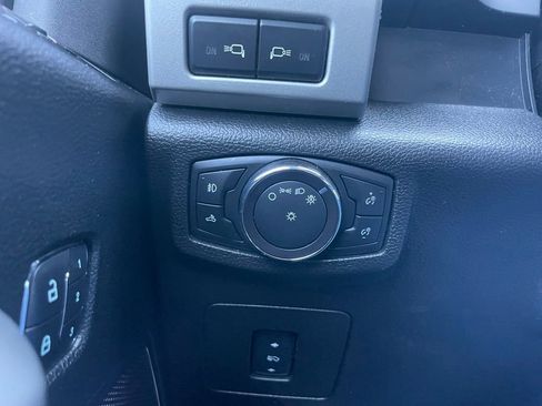 Used 2017 Ford F150 Lariat w/ Equipment Group 502A Luxury AWD/4WD image 50