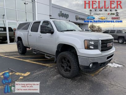 Used 2011 GMC Sierra 2500 SLT w/ SLT Convenience Package