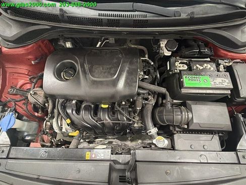 Used 2019 Hyundai Accent SE FWD image 12