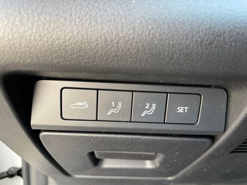 Used 2022 MAZDA CX-30 AWD 2.5 S w/ Premium Package image 17
