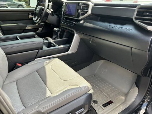 Used 2022 Toyota Tundra SR5 image 15