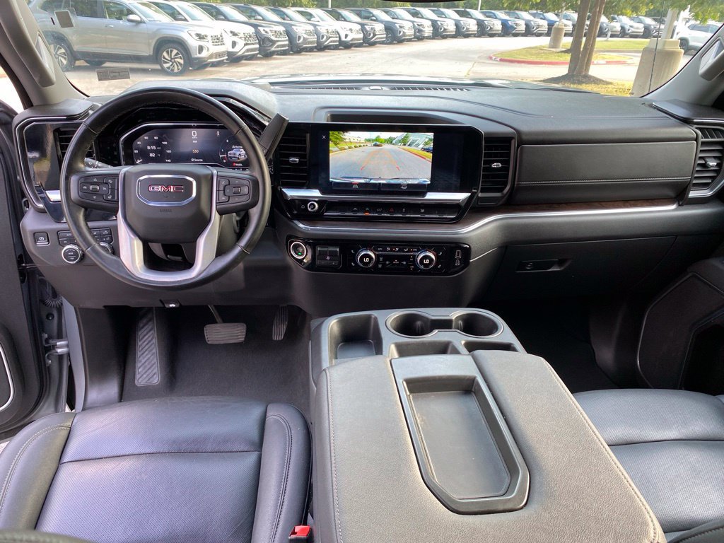 Used 2025 GMC Sierra 1500 SLT AWD/4WD image 27