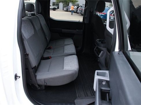 Used 2023 Ford F250 XLT w/ FX4 Off-Road Package image 37