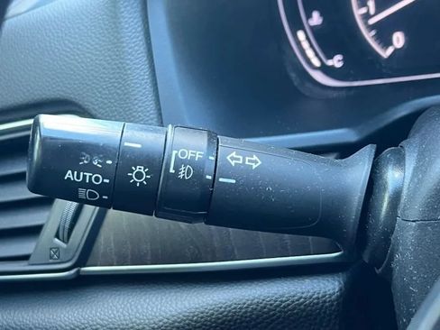 Used 2021 Honda Accord Touring image 49
